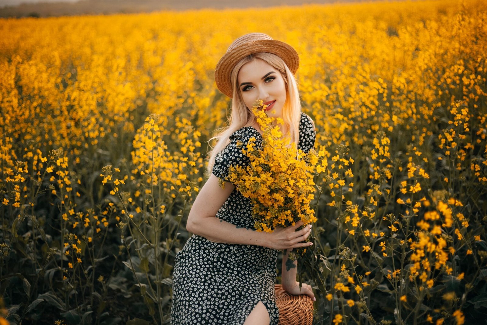 🌻🌿A place where motivation meets hope, and where words become "Sunshine" for the soul!   🌻🌿 Inspiration fuels the mindset, while lifestyle reflects it in action—together they create a meaningful journey toward a happier, healthier, and more purposeful life.🌟💖
