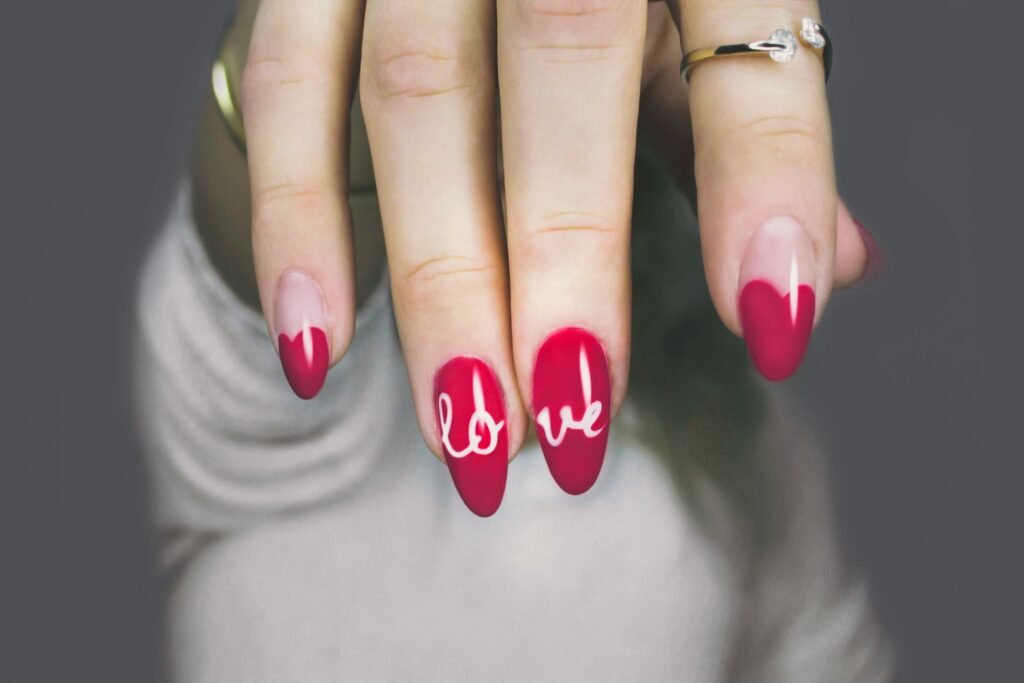 Fall nail art: beautiful autumn nail designs you can create at home